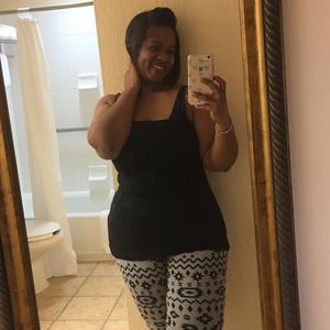 Meet your Posher, Tasheika